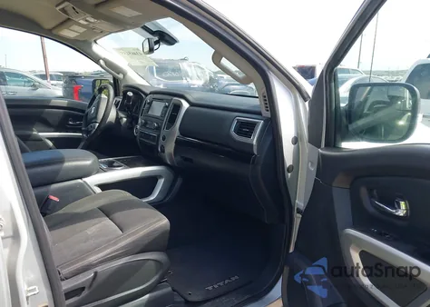 2017 Nissan Titan Sv z USA, uszkodzony, nr VIN 1N6AA1E66HN564008